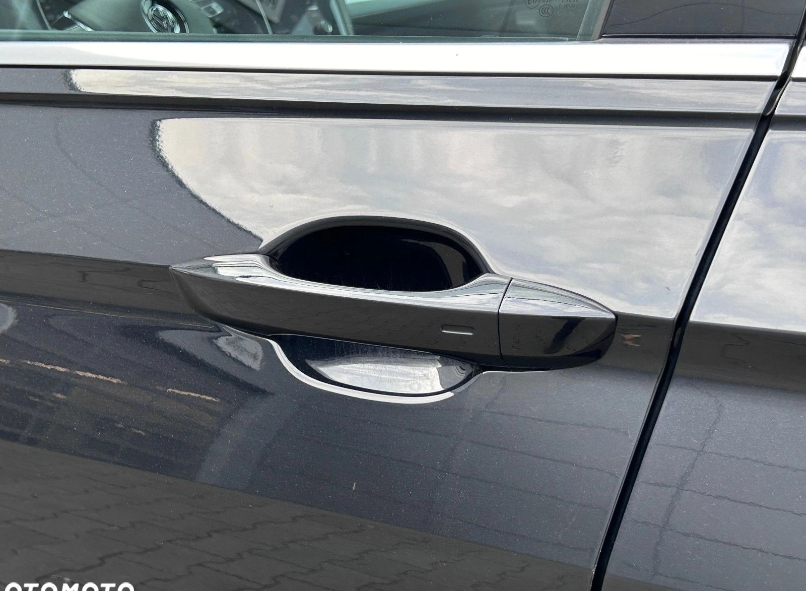 Volkswagen Tiguan cena 112900 przebieg: 71058, rok produkcji 2020 z Krzeszowice małe 781